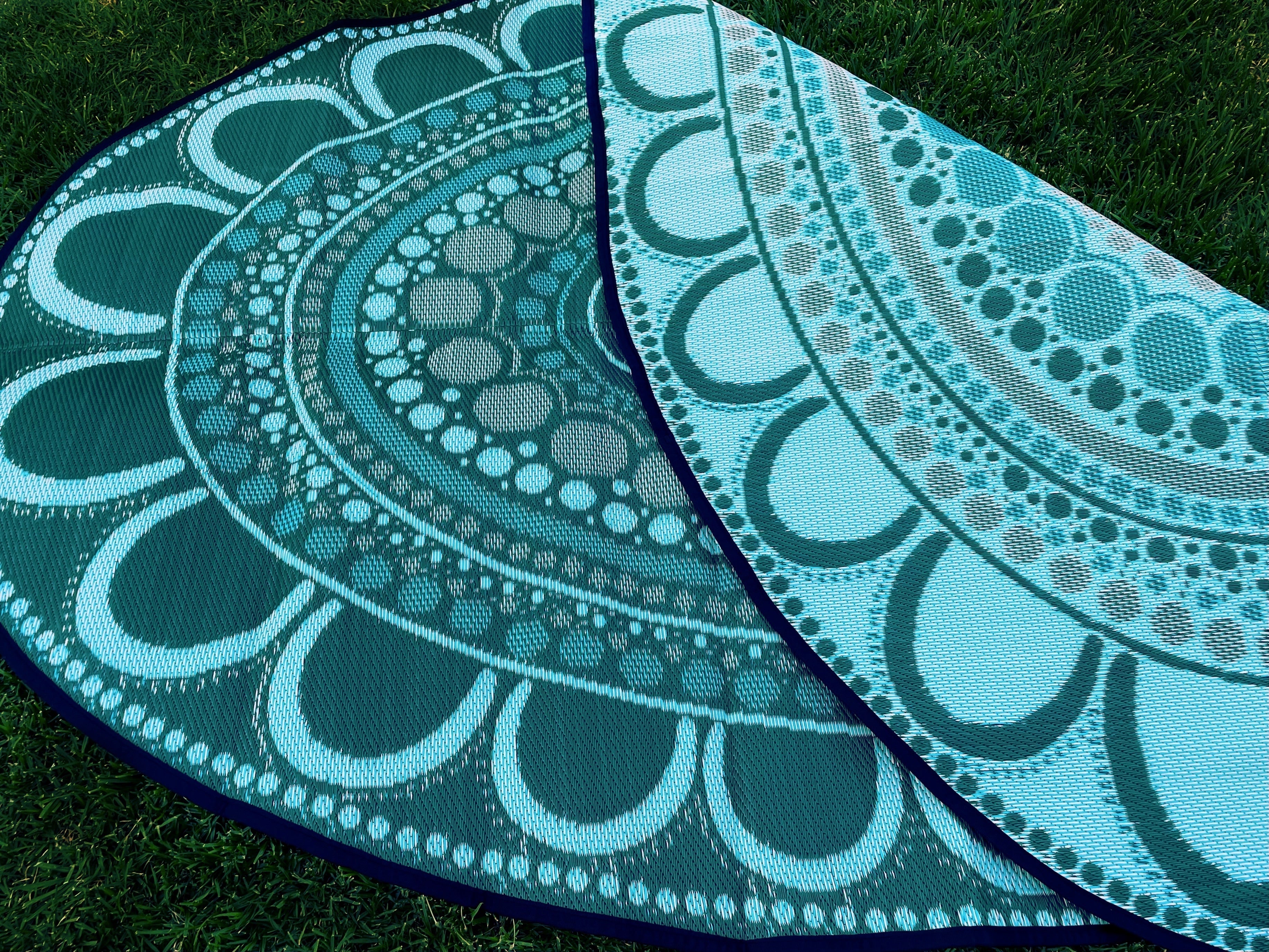 Aboriginal Art Yarning Oval Outdoor Mat - Image 5