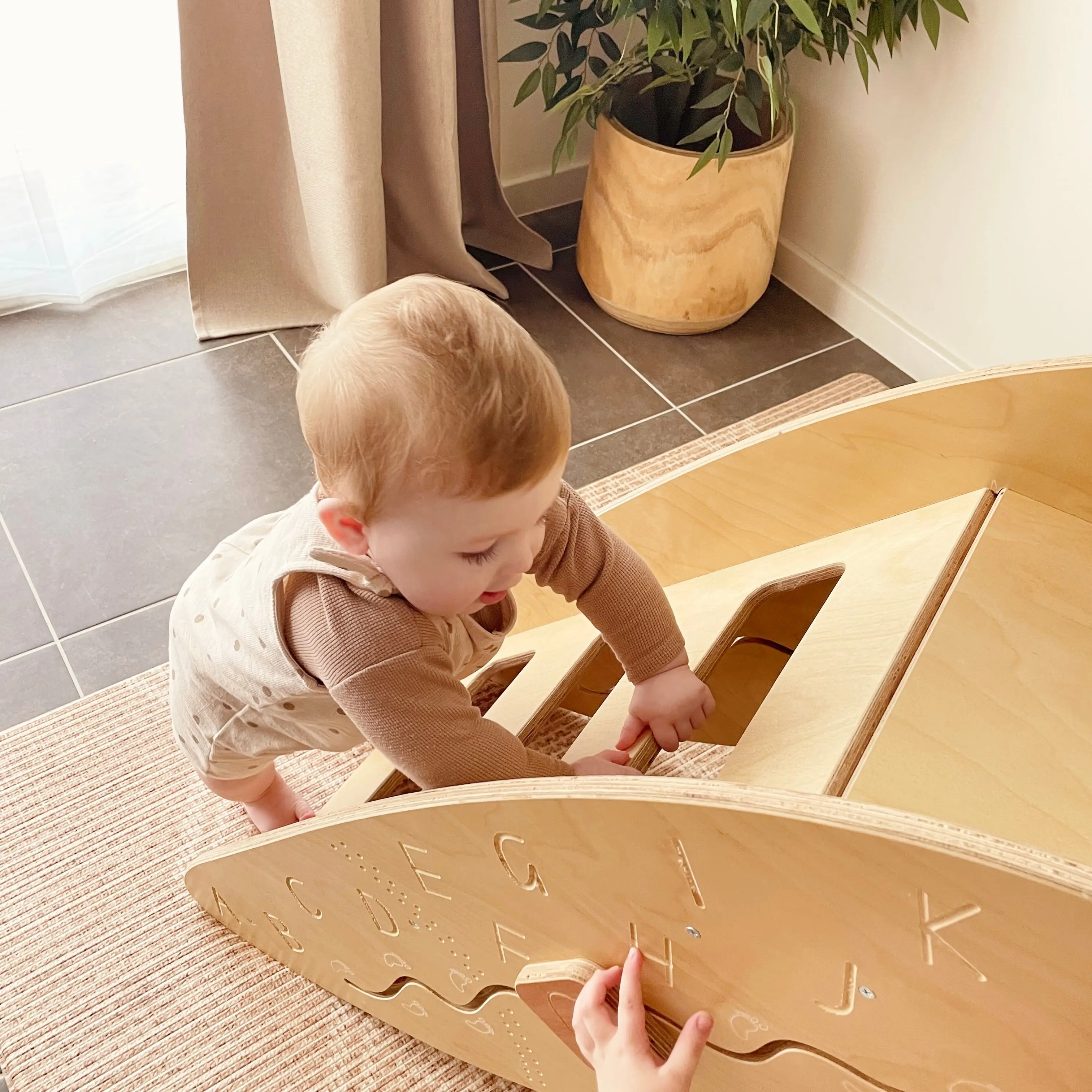 Boomerang Slippery Dip - Image 6