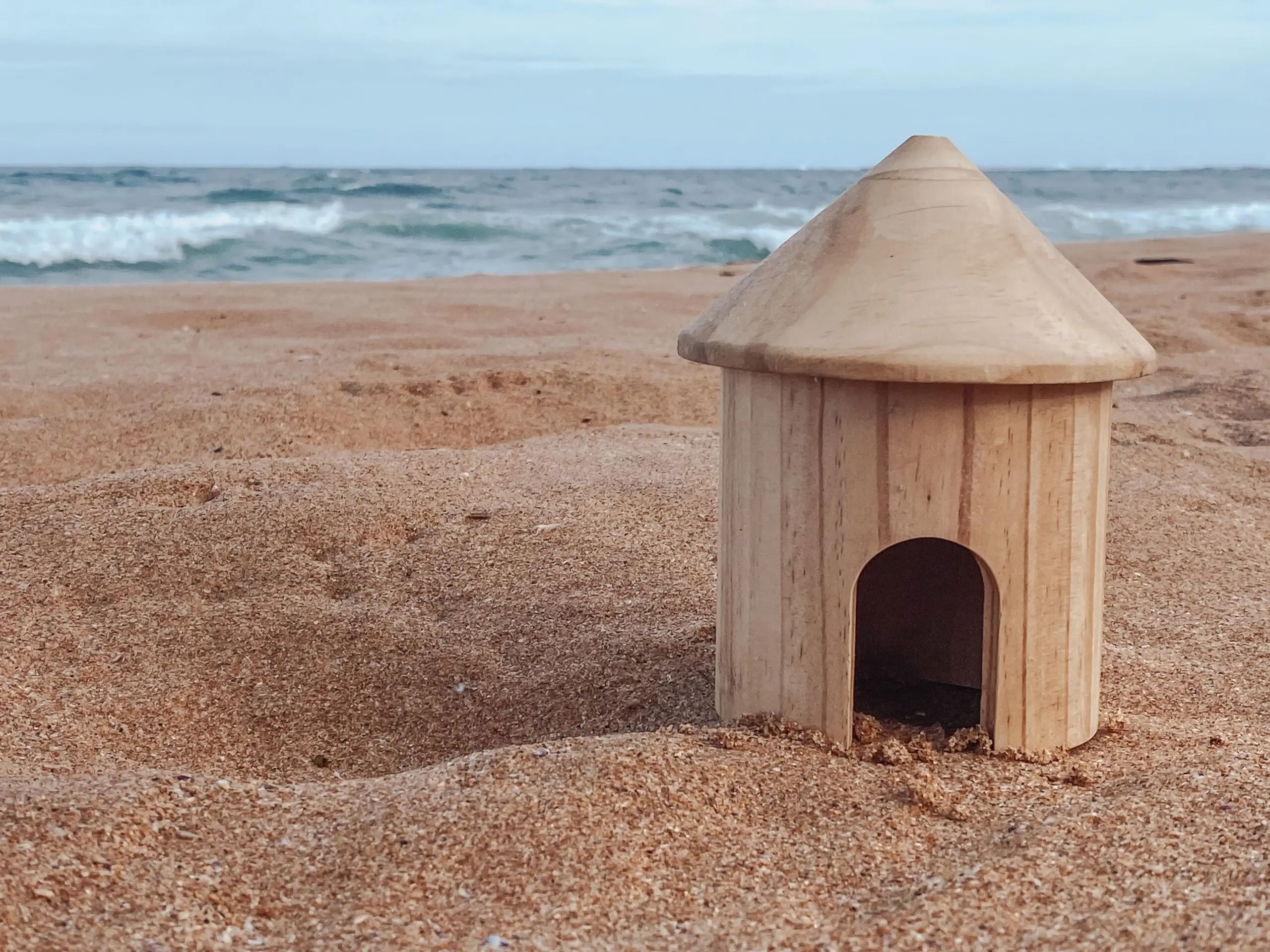 Small World Wooden Hut - Image 3