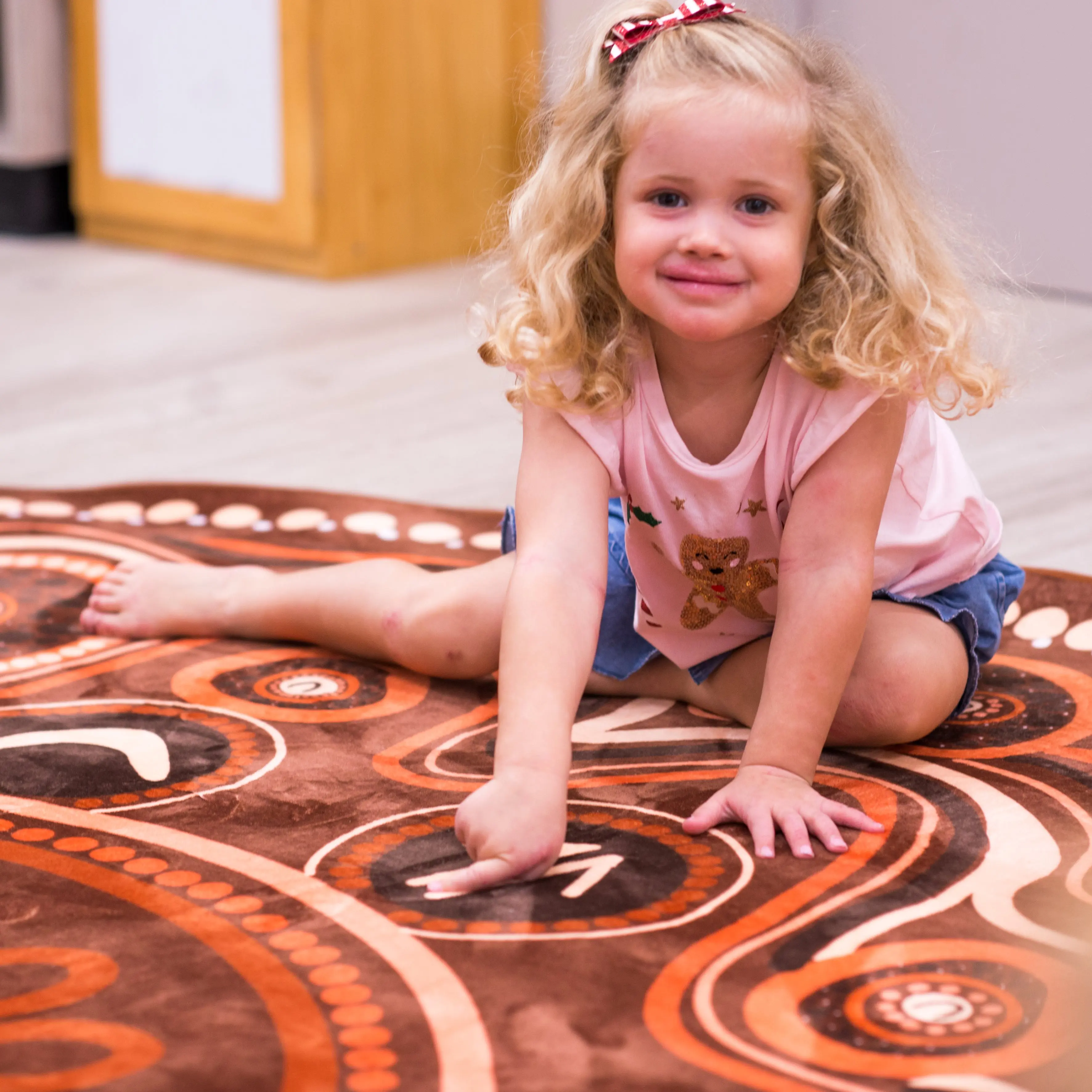 Yarning Circle Indigenous Rug - Image 6