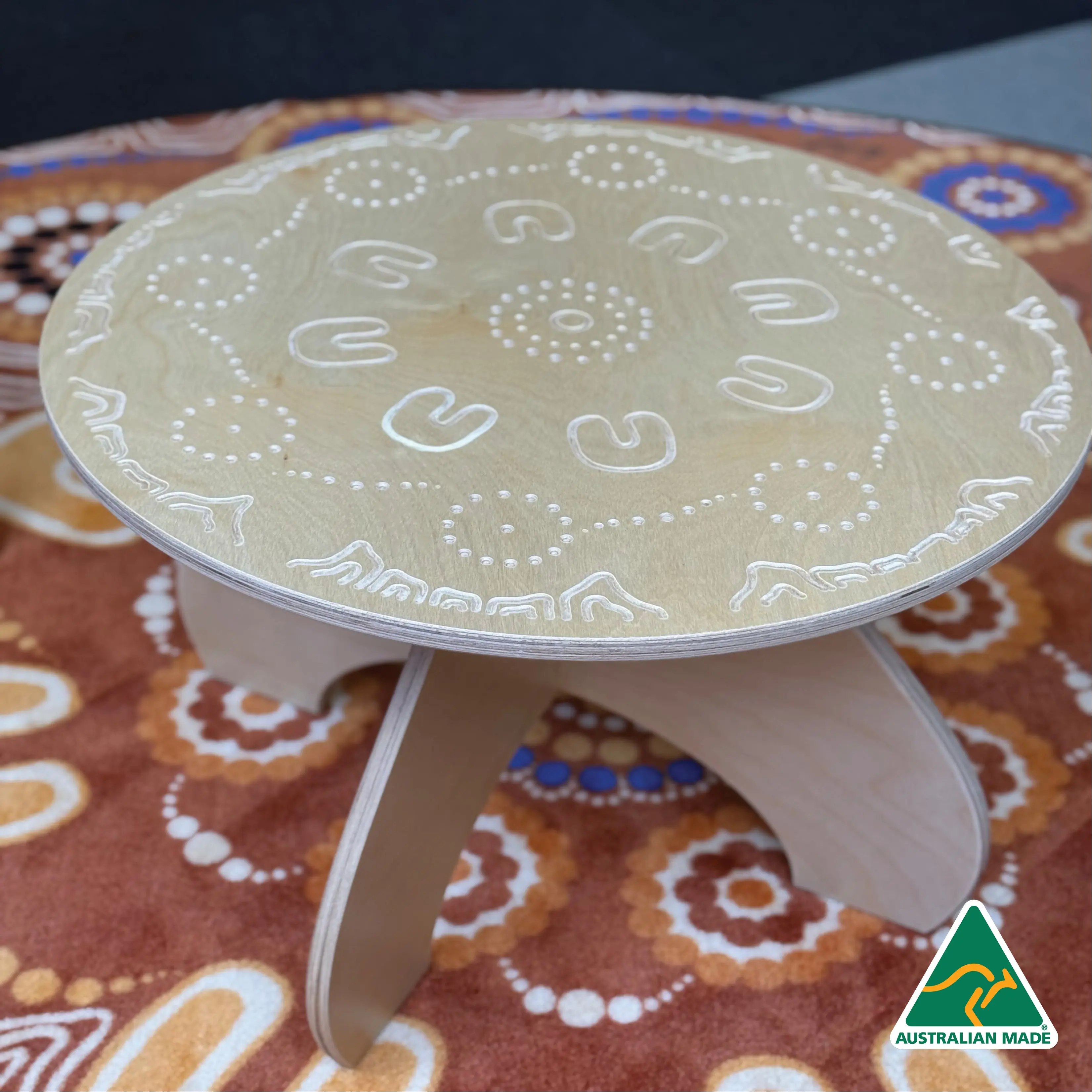 Yarning Circle Table and Stools - Image 12
