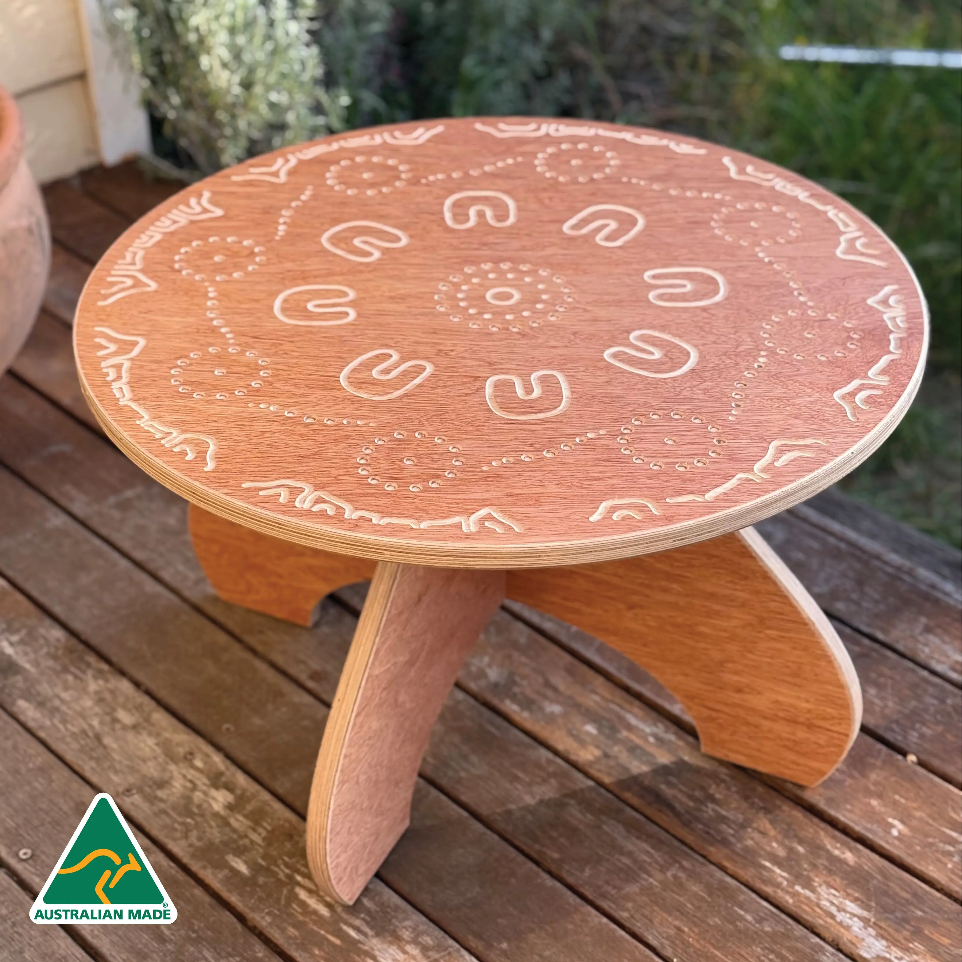 Yarning Circle Table and Stools - Image 8